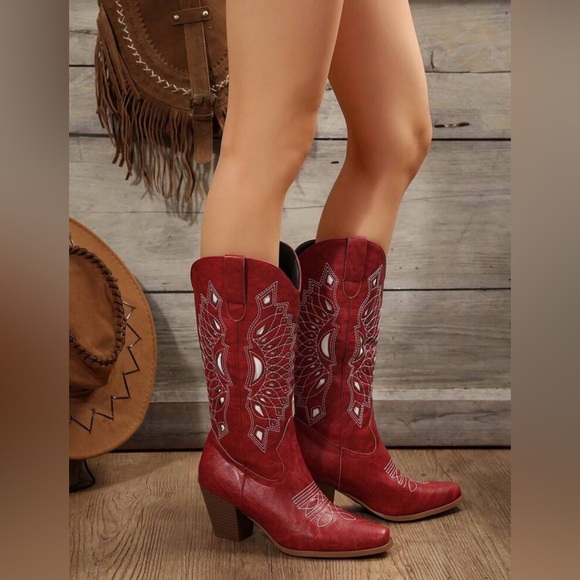 Women's High Heel
Mid-Calf Boots - Picture 5 of 5